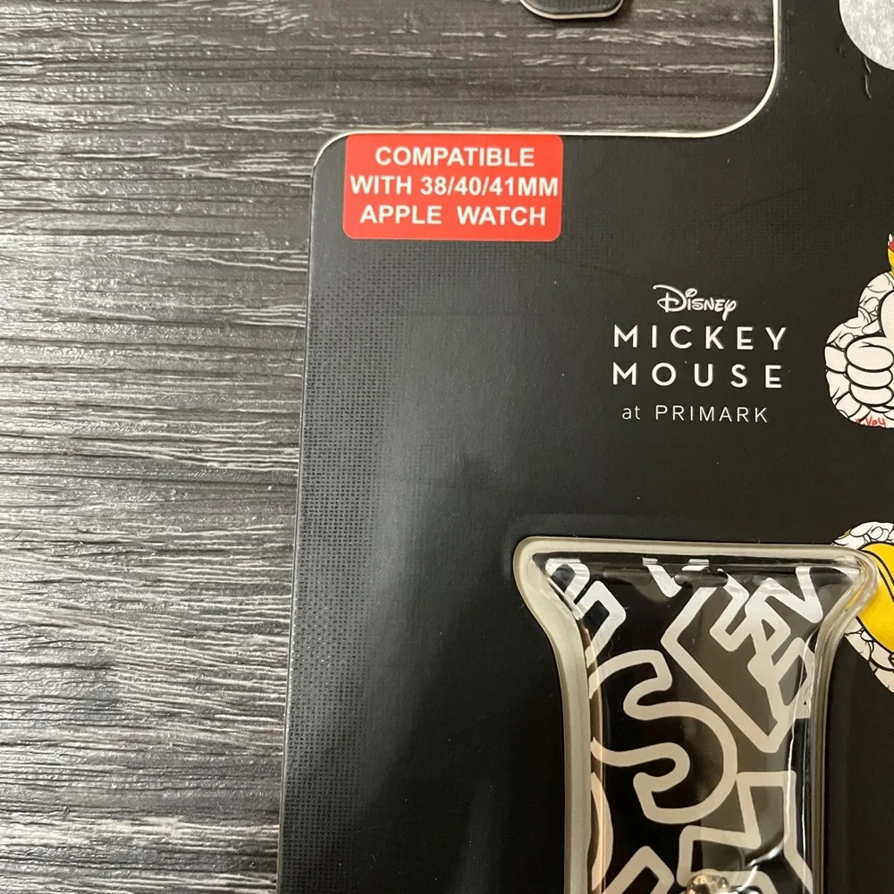 NWT Disney Mickey Watch Strap size 42mm / 44mm / 45mm